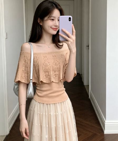 한 부서 부드러운 바람 오프숄더 홀로우 아웃 니트 스웨터 여성 여름 새로운 품격 몸매 가꾸기 슬림해 보이는 다용도 연령 감소 맨위