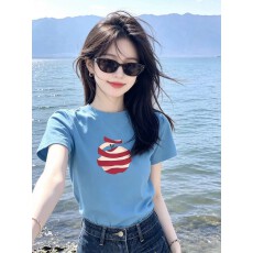 批发多巴胺清爽苹果印花短袖t恤女2026夏日绝美俏皮<b class='q'>小</b>上衣松弛感穿搭