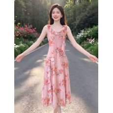 批发法式浪漫风大U领修身吊带碎花连衣<b class='q'>裙</b>女夏通勤掐腰无袖中长款<b class='q'>裙</b>子