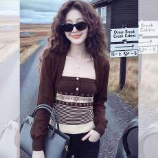 咖色叠穿别致独特漂亮抹胸小衫针织开衫两件套女秋季洋气高贵上衣