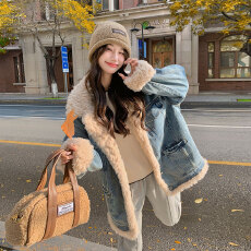 批发羊羔毛<b class='q'>牛仔</b>派克服外套女2025冬季新款设计感炸街加厚加绒短款棉服