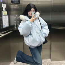 批发<b class='q'>明星</b>同款大毛领派克羽绒棉服女2025新款冬季保暖加厚工装棉袄外套