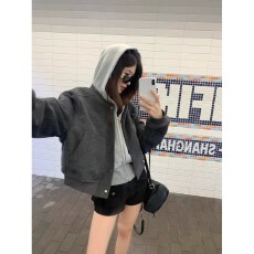 批发复古连帽拼接短款夹克外套女初秋冬穿搭高级感宽松休闲棒球服上衣