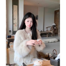 批发原版布料抖音质量2025新款富家千多<b class='q'>秋</b>冬宽松毛毛外套