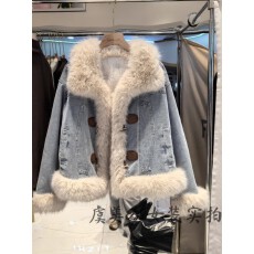 批发派克服2024新款环保狐狸毛皮草<b class='q'>外套女</b>美拉德牛仔加厚棉服<b class='q'>短</b>款年轻