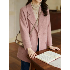 批发粉色人字纹双排扣西装领毛呢<b class='q'>大</b>衣富家千金感巨好看轻熟厚外套冬季