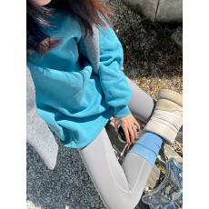 批发欧洲站时尚纯色中长款加绒卫衣女冬季新款chic极简廓版慵懒风上衣