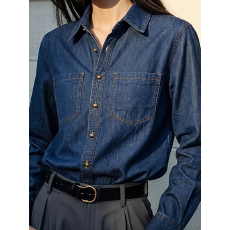 批发深蓝色牛仔衬衫女2026春季新款<b class='q'>通勤</b>复古正肩叠穿宽松长袖翻领衬衣