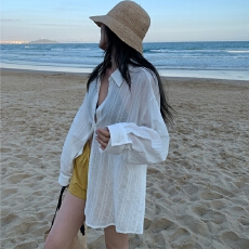 批发网图2026乔妹同款!条纹长袖衬衫女微透防晒衬衣肌理慵懒气质上衣