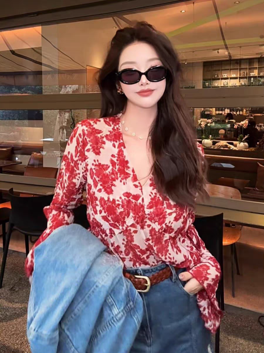 레트로 꽃무늬 나팔 소매 자외선 차단 시폰 셔츠 여성 여름 새로운 고유 한 캐주얼 루즈핏 슬림해 보이는 다용도 작은 셔츠 맨위