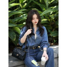 批发港风复古蓝色<b class='q'>牛仔</b><b class='q'>衬衫</b>女早秋薄款小个子翻领<b class='q'>衬衣</b>宽松显瘦长袖上衣
