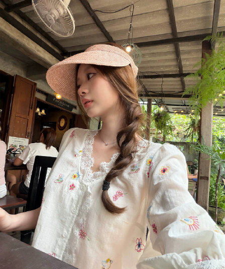 im ~까지 화이트 티 lace 소녀 레이스 V넥 라이 경기 서울 아마 자수 짧은 맨위