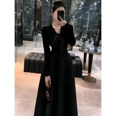 批发法式赫本风秋季新款显瘦长袖重工上衣气质高级感贵气半身裙套装女