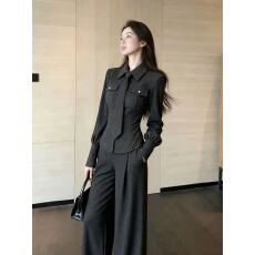 批发淡人高知老钱风穿搭高级感<b class='q'>职业</b>通勤深灰色领带衬衫阔腿裤<b class='q'>套装</b>女冬