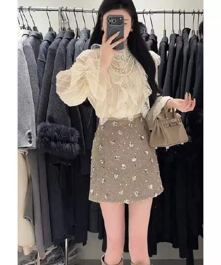 자이언트 잘 생긴 ~ 중 봄 드레스 전체 집합 명문 여성 품격 빛 럭셔리 고급 센스 작은 샤넬 스타일 살구 색상 셔츠 반신 치마 세트