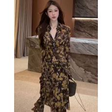 批发复古休闲碎花衬衫半裙<b class='q'>套装</b>女2026新款防晒上衣不规则半身裙两件套