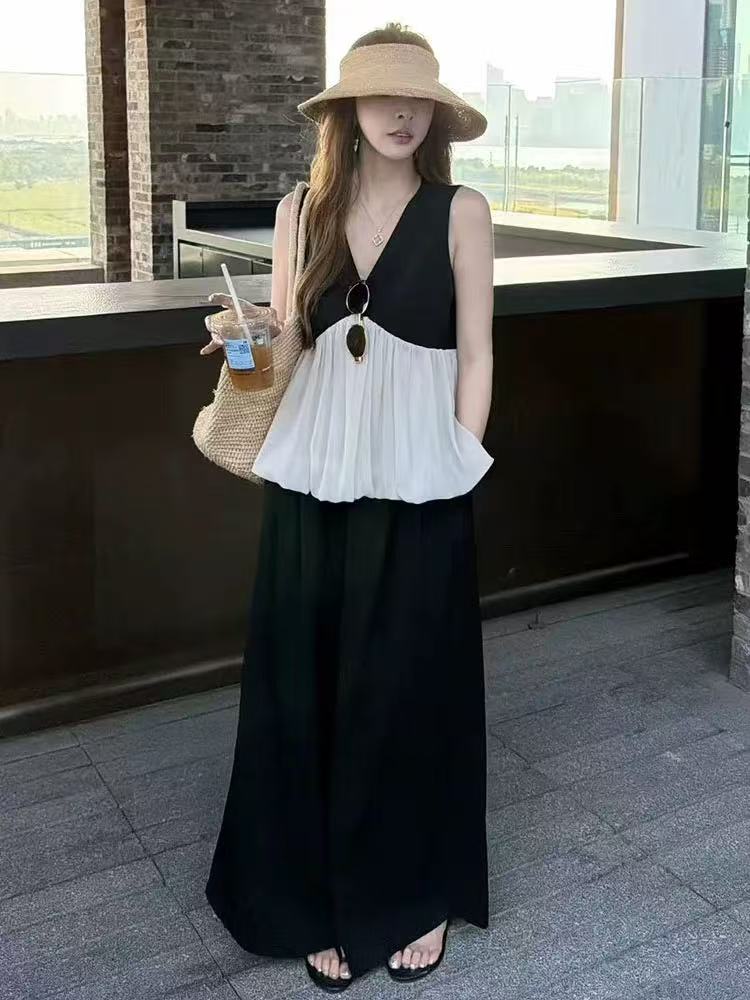 검정색 세트 여성 여름 2026 새로운 프랑스식 품격 빛 요리 한 바람 V넥 민소매 맨위 와이드 레그 팬츠 투피스 세트