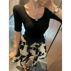 批发法式千金感套装女薄款中袖<b class='q'>针织衫</b>上衣刺绣花朵a字半身短裙<b class='q'>两件套</b>