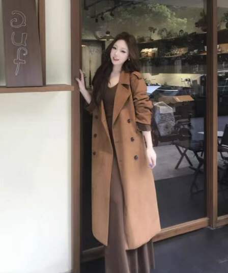 캐러멜 브라운 레트로 이중 버튼 스웨이드 원단 바람막이 여성 2026 봄 가을 중간 길이 레이스업 슬림해 보이는 고급 센스 재킷