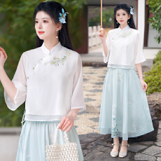 批发实拍2026春夏新款新中式国风改良旗袍印花上衣<b class='q'>复古</b>文艺女套装