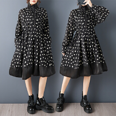 批发实拍<b class='q'>春</b>夏新款宽松暗黑风时尚暗纹波点拼接褶皱立领气质连衣裙