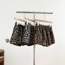 批发原版有内里+皮捆边加厚休闲裤女2025小众<b class='q'>设计</b>感洋气时尚短裤潮