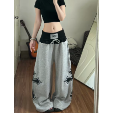 批发美式撞色拼接十字架刺绣弯刀卫<b class='q'>裤</b>女夏季新款设计感宽松阔腿休闲<b class='q'>裤</b>