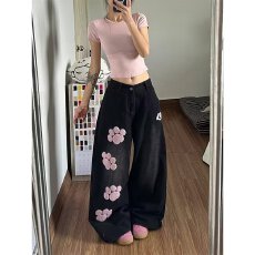 批发时尚潮流<b class='q'>女</b>装甜美可爱猫爪毛巾刺绣<b class='q'>牛仔裤</b><b class='q'>女</b>高腰宽松阔腿裤<b class='q'>女</b>