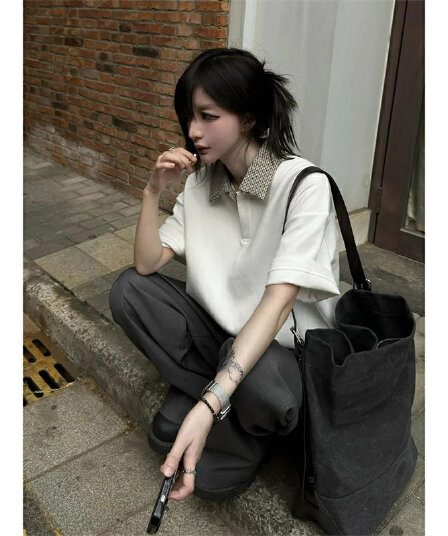 인기 여름 커플 레트로 작은 대중 페이크 레이어드 티셔츠 높은 품질 체크무늬 폴로 칼라 POLO 셔츠 남성과 여성 루즈핏 맨위