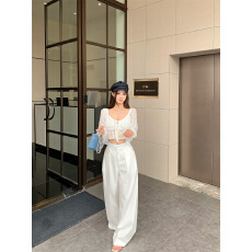 批发实拍实价~薄纱月光蕾丝刺绣灯笼袖V领绑带防嗮罩衫白色休闲<b class='q'>裤</b>套<b class='q'>装</b>