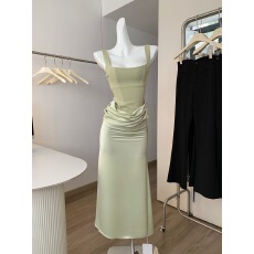 批发从一时刻【建模裙】法式缎面吊带连衣裙女方领气质鱼骨收腰礼服裙