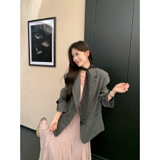 批发实拍实价 休闲小<b class='q'>西装</b>外套<b class='q'>女</b>+粉色午休吊带连衣裙套装