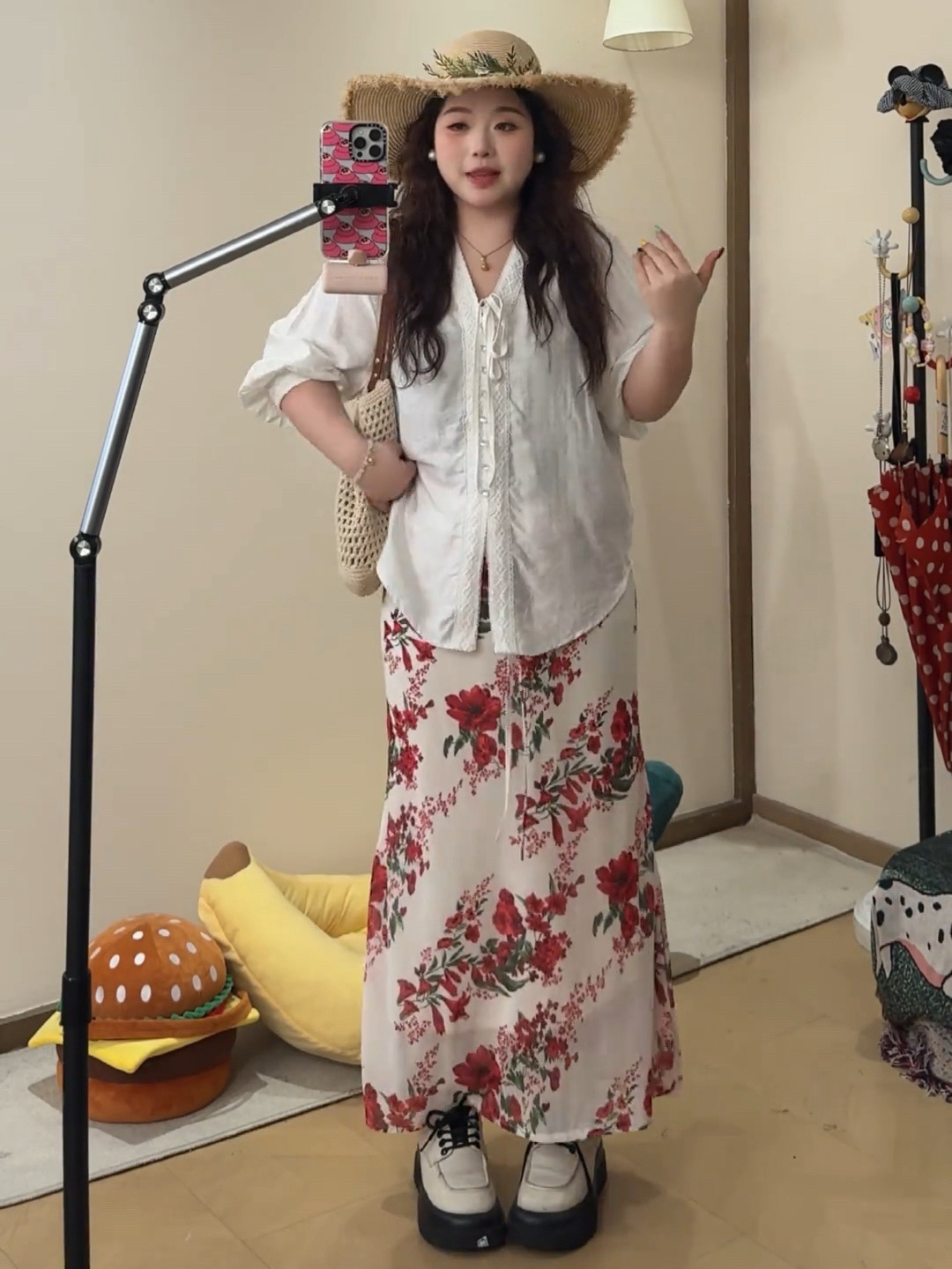 빅 사이즈 여성 의류 땜장이 홈 화이트 치자 나무 장미 이른 봄 디자인 센스 자외선 차단 셔츠 프린트 반신 치마 세트