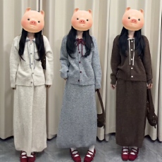 批发大码温柔风翻领<b class='q'>毛衣</b>开衫女设计感系带蝴蝶结半身裙洋气两件套装