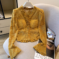 批发韩系辣妹V领木耳边拼接设计感显瘦百搭性感喇叭袖打底上衣女