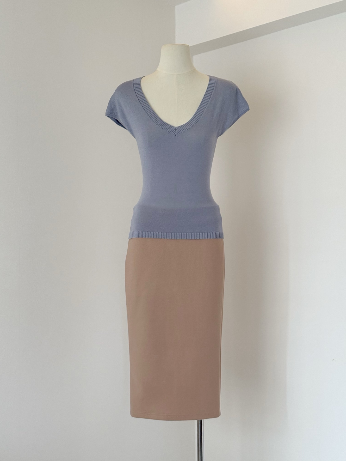 fart shop 모 지 지원 라이 경기 서울 몸매 가꾸기 작은 V넥 티셔츠 여성 봄 Z아 어깨 작은 날다 소매 맨위