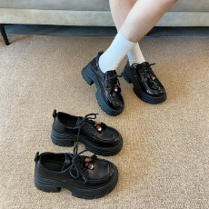 批发2025秋冬季简约舒适百搭一脚蹬<b class='q'>英伦</b>单鞋厚底增高乐福鞋女