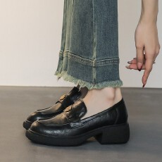 批发牛皮~山茶花厚底乐福鞋女2025新款真皮复古单鞋一脚蹬英伦小皮鞋