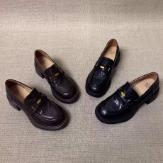 批发牛皮版~厚底乐福鞋女通勤复古粗跟单鞋子<b class='q'>百搭</b>一脚蹬英伦风小皮鞋