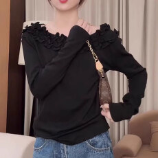 批发高级感立体木耳边一字肩2025年秋季新款<b class='q'>大码</b>时尚百搭休闲显瘦上衣