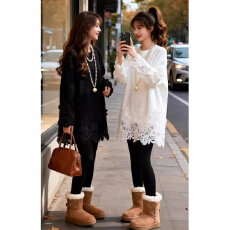 批发白色下摆<b class='q'>蕾丝</b>拼接打底衫女秋冬季中长款遮***T恤内搭长袖<b class='q'>上衣</b>女