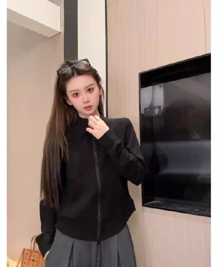 한국 스타일 더블 지퍼 스탠드 칼라 짧은 여성 코트 2026 가을 겨울 새로운 루즈핏 슬림해 보이는 캐주얼 다용도 고급 센스 후드티