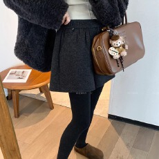 批发新款黑灰色高腰毛呢短裤女2026年<b class='q'>冬</b>季新款显瘦百搭阔腿裤短裤ins