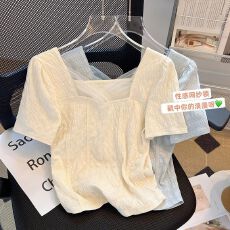 批发大码设计感方领蕾丝拼接<b class='q'>短袖</b>T恤女夏季胖MM显瘦正肩鱼骨<b class='q'>雪纺上衣</b>