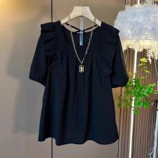 批发2026年宽松大码方领<b class='q'>短袖</b><b class='q'>T</b><b class='q'>恤</b>胖mm<b class='q'>雪纺</b><b class='q'>短袖</b>衬衫女夏季设计显瘦上衣