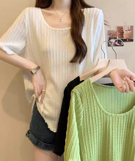 2026 년 새로운 루즈핏 광장 칼라 반팔 티셔츠 여성 여름 표지 배 슬림해 보이는 질감 센스 주름 긍정적 인 어깨 의류