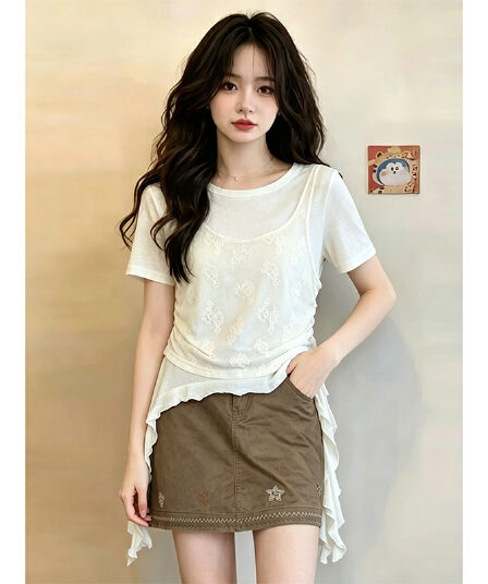 주간 실크 리브 빅 사이즈 캐주얼 페이크 레이어드 레이스 조각 반팔 티셔츠 여성 여름 새로운 디자인 센스 맨위