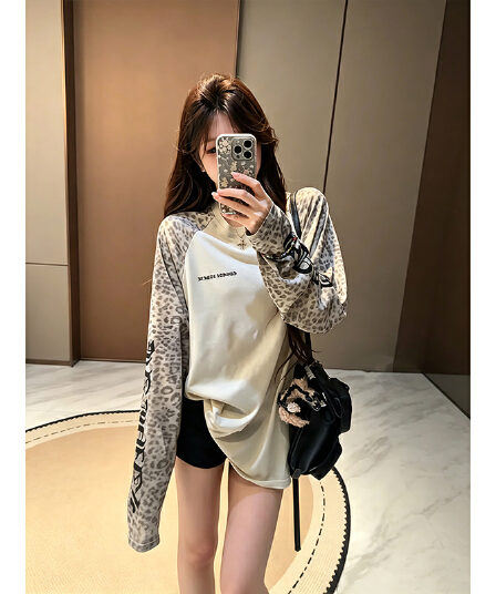 눈꽃 면 아메리칸 산스크리트어 알파벳 레오파드 무늬 긴팔 티셔츠 루즈핏 경량 블라우스 캐주얼 느긋한 맨위