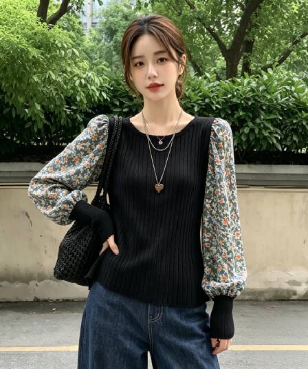 꽃무늬 패치워크 니트 긴 소매 셔츠 가을 슬림해 보이는 프랑스식 품격 연령 감소 거품 소매 맨위