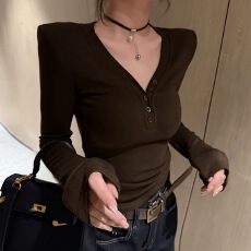 批发美式辣妹V领长袖<b class='q'>T</b><b class='q'>恤</b>女装秋季2025新款爆款显瘦内搭打底衫短款上衣